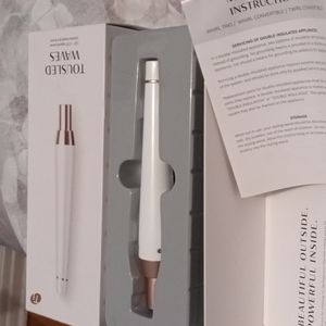 Tousled Waves T3 tapered barrel .. Does not come with the box